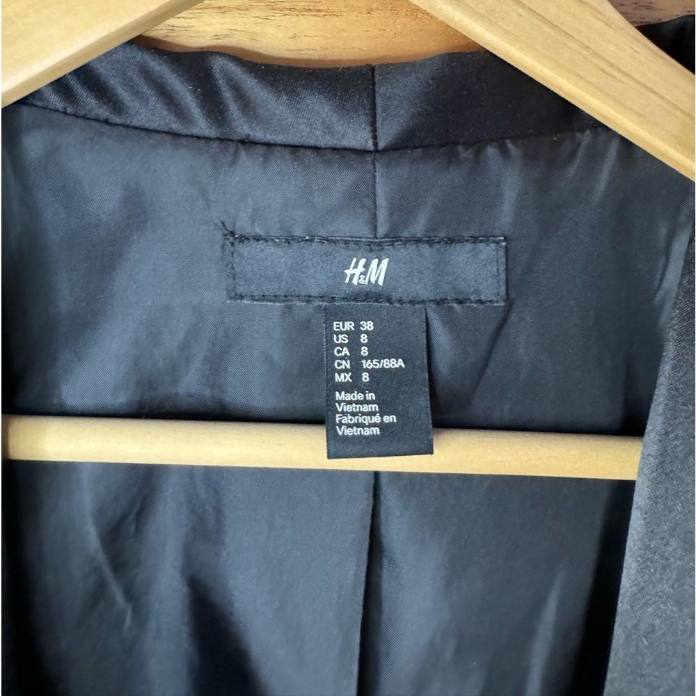H&M Black Tuxedo style jacket - Picture 5 of 5